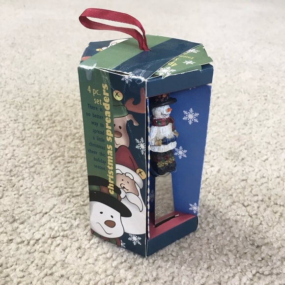 JOIE DE VIVRE Christmas Cheese Spreaders Knives 4 Pc Set Reindeer Santa Snowman - Picture 1 of 12